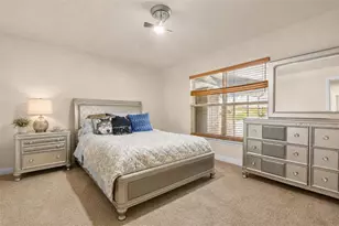 906 Edith Dr, Fruitland Park, FL 34731 - Photo 6