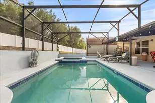 906 Edith Dr, Fruitland Park, FL 34731 - Photo 12