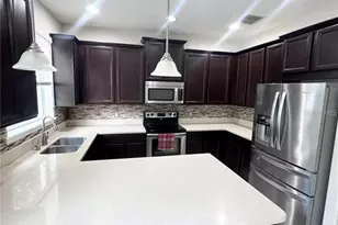 9319 Strongbark Ln, Orlando, FL 32832 - Photo 8