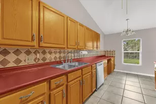 203 Larkspur Ct, Kissimmee, FL 34743 - Photo 8