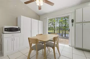 255 Tom Sawyer Ct, Orlando, FL 32828 - Photo 8
