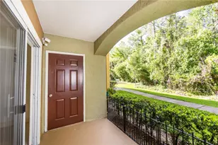 738 Crest Pines Dr, Orlando, FL 32828 - Photo 2