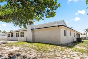 918 N Atmore Cir, Deltona, FL 32725 - Photo 48