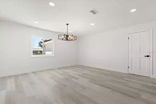 918 N Atmore Cir, Deltona, FL 32725 - Photo 6