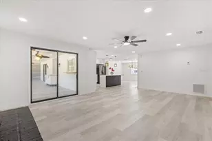 918 N Atmore Cir, Deltona, FL 32725 - Photo 16
