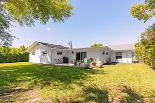 2415 Eaton Ln, Orlando, FL 32804 - Photo 34
