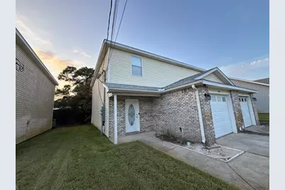 2127 Tom Street #2127, Navarre, FL 32566 - Photo 2