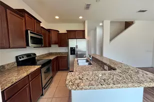 10935 Savannah Landing Cir, Orlando, FL 32832 - Photo 6