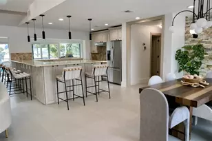 808 SW 52nd St, Cape Coral, FL 33914 - Photo 10