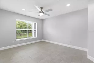 2504 Grassy Point Dr, Lake Mary, FL 32746 - Photo 12