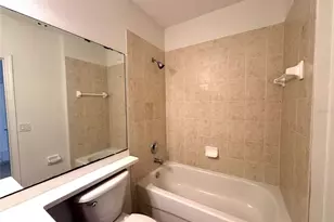 9447 Myrtle Creek Ln, Orlando, FL 32832 - Photo 16