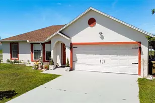 852 Franconville Ct, Kissimmee, FL 34759 - Photo 2
