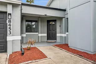 8453 Mattituck Cir, Orlando, FL 32829 - Photo 4