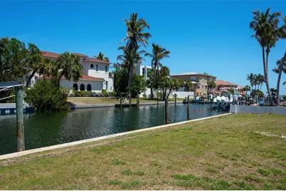 581 Rountree Drive, Longboat Key, FL 34228 - Photo 14