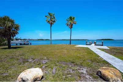 581 Rountree Drive, Longboat Key, FL 34228 - Photo 30