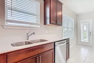 1823 Summer Serenity Dr, Kissimmee, FL 34744 - Photo 16