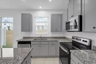 1186 Seaside Mist Trl, Kissimmee, FL 34747 - Photo 8