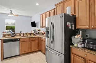 1042 Harmony Ln, Clermont, FL 34711 - Photo 10