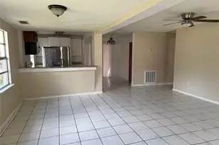 636 S Park Ave, Winter Garden, FL 34787 - Photo 4