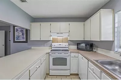 1526 Tangelo Circle, Kissimmee, FL 34746 - Photo 12