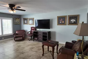 1042 Horseshoe Falls Dr, Orlando, FL 32828 - Photo 12