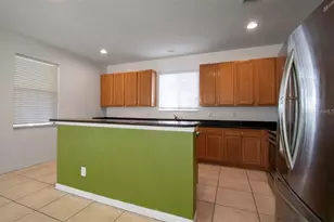1412 Blackwater Pond Dr, Orlando, FL 32828 - Photo 8