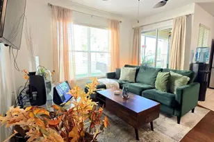 2853 Club Cortile Cir, Kissimmee, FL 34746 - Photo 20