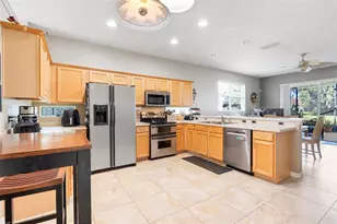 10232 Andover Point Cir, Orlando, FL 32825 - Photo 6
