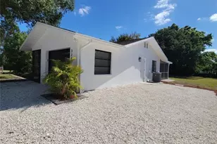 328 E Bay St, Osprey, FL 34229 - Photo 26
