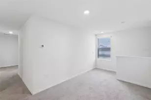 7530 Broad Pointe Dr, Zephyrhills, FL 33540 - Photo 20