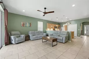 35937 Dawn Dr, Leesburg, FL 34788 - Photo 4