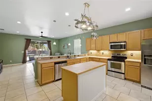 35937 Dawn Dr, Leesburg, FL 34788 - Photo 12