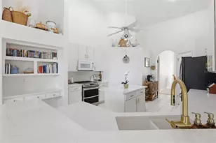 10520 Gleam Ct, Orlando, FL 32836 - Photo 16