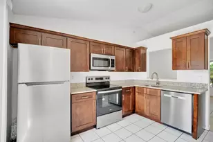2827 Coral Reef Dr, Orlando, FL 32826 - Photo 2