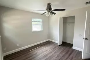 4226 Kelly Miller Ct, Orlando, FL 32811 - Photo 16