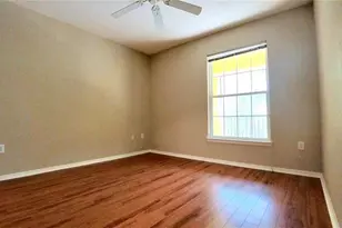 10017 Courtney Palms Blvd, Tampa, FL 33619 - Photo 6
