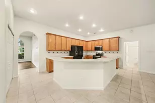 2478 Prairie View Dr, Winter Garden, FL 34787 - Photo 4
