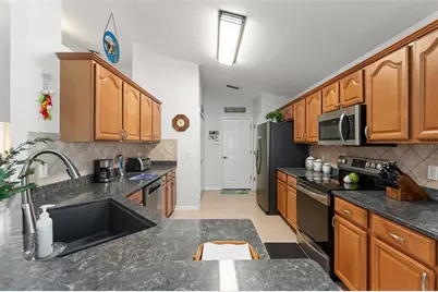 9044 Oak Moss Drive, Orlando, FL 32832 - Photo 14