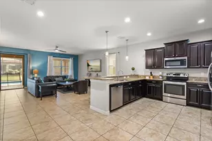1454 Myrtlewood St, Davenport, FL 33896 - Photo 4