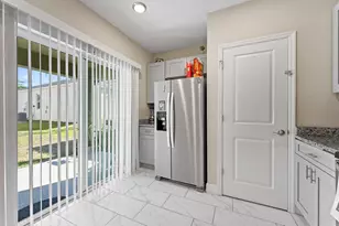 242 E Main Street E, Haines City, FL 33844 - Photo 16