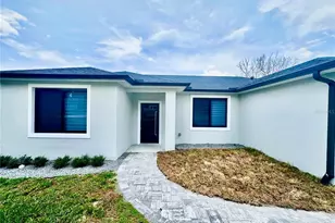 774 W 9th St, Deltona, FL 32725 - Photo 2