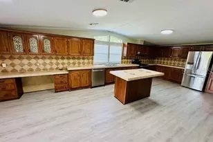 6814 Redwing Rd, Groveland, FL 34736 - Photo 18