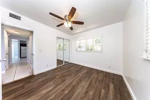 619 Camellia Ct, Sanford, FL 32773 - Photo 12