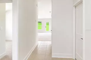 247 Verny Grove Ln, Leesburg, FL 34748 - Photo 2