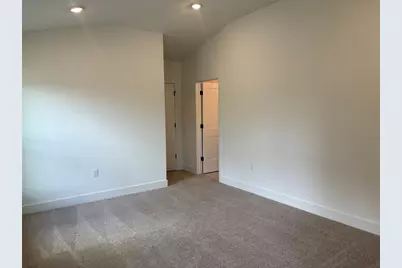 247 Verny Grove Lane, Leesburg, FL 34748 - Photo 6
