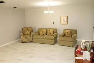8424 NW 2nd Pl, Gainesville, FL 32607 - Photo 6