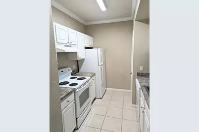 911 N Orange Avenue #419, Orlando, FL 32801 - Photo 10