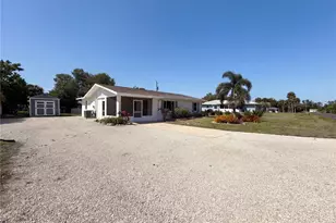 829 E 4th St, Englewood, FL 34223 - Photo 22
