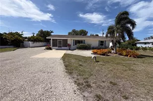 829 E 4th St, Englewood, FL 34223 - Photo 8