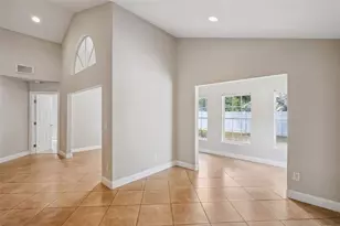 108 Edgewater Cir, Sanford, FL 32773 - Photo 12